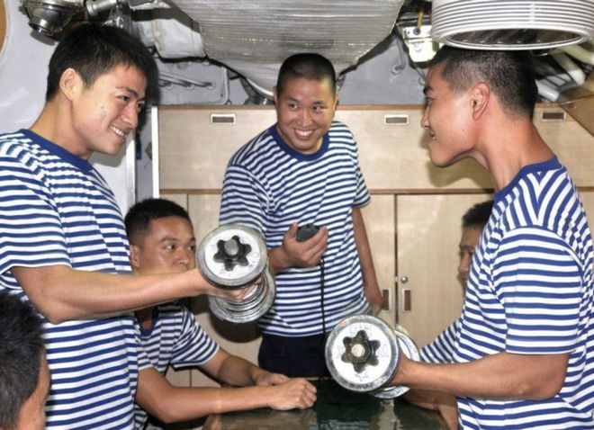 海军潜艇兵待遇，荣誉与责任的并重