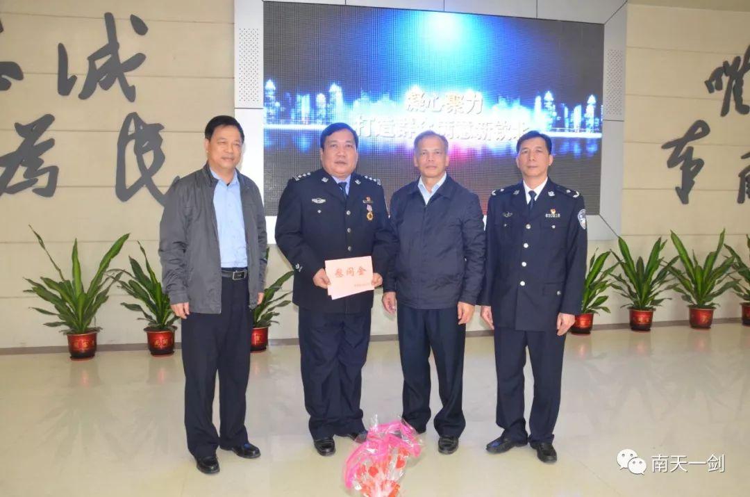 梧州玻璃门维修，专业、高效、可靠的解决方案