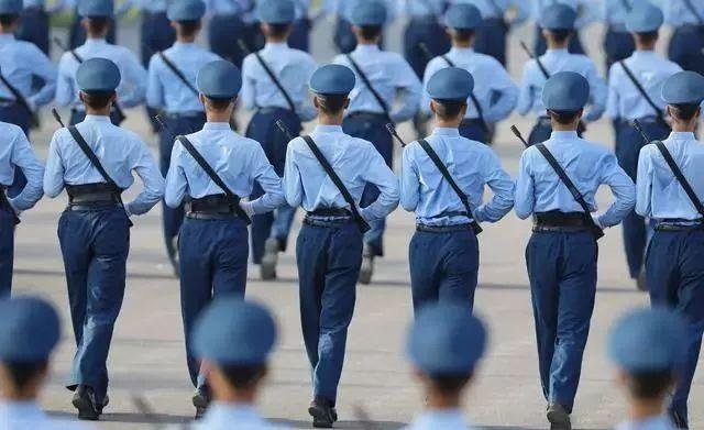 空军新兵会被分到伞兵吗，新兵选拔与分配的多元考量