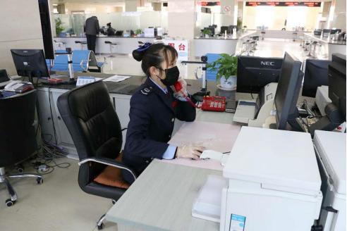 贷款发票短信，金融交易的新时代沟通方式