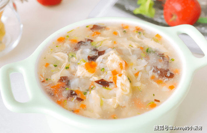 奶油蛋花汤，一道美味与营养并存的佳肴