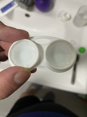博士伦隐形眼镜真假对比，消费者如何做出明智选择