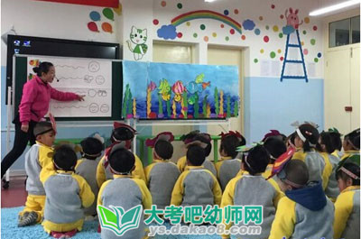 大班美术课中的幼师教学艺术