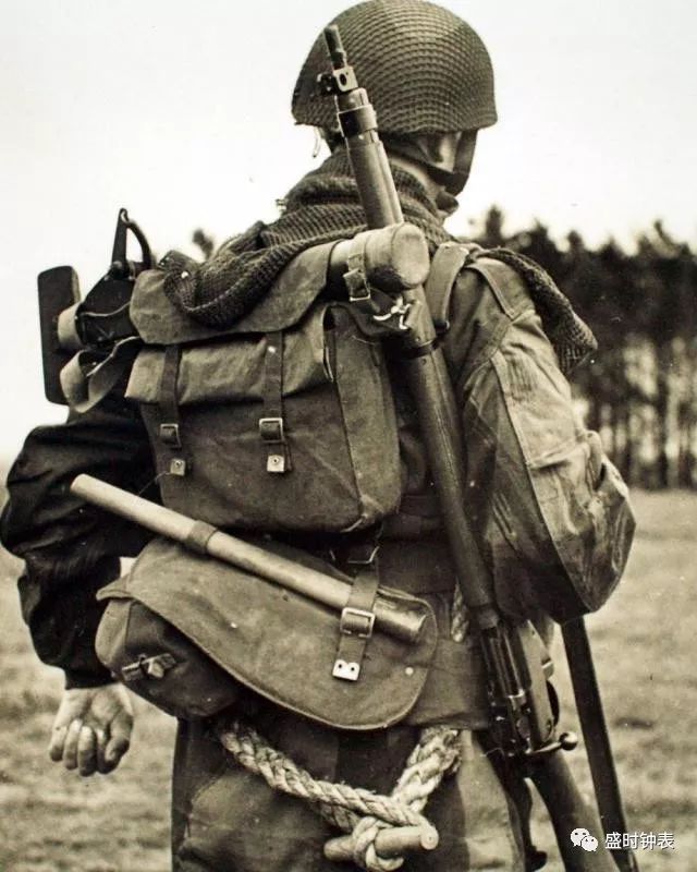 英国二战伞兵武器研究
