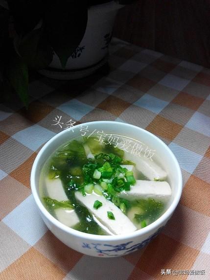 紫菜虾皮蛋花汤，一道营养丰富的美味佳肴
