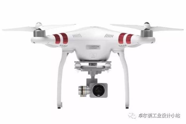 Phantom 3无人机遥控器充电详解